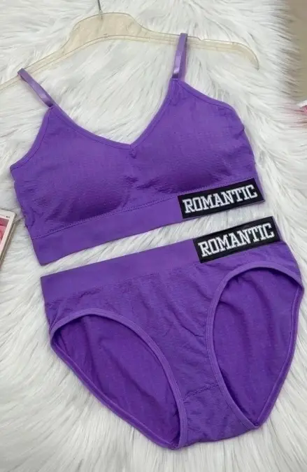 Женский комплект из топа и трусов (р-р единый)