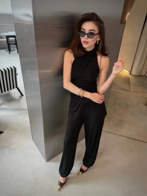 Костюм женский брючный с топом (р-р 42-44)