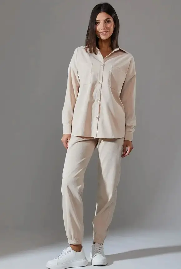 Костюм микровельвет жеснкий  (р-р 42-48)