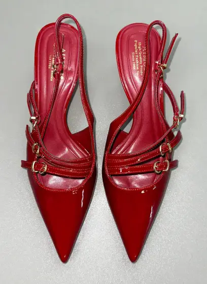 Женские туфли лодочки на каблуке шпильке с открытой пяткой ремешком (р-р 36-40)