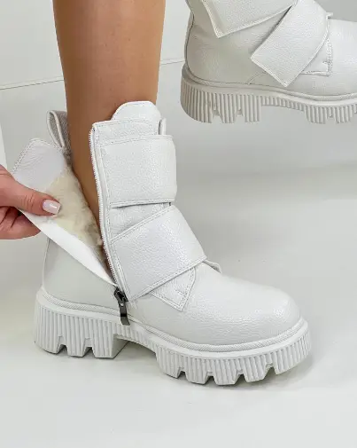 Женские зимние ботинки на липучке (р-р 36-41)