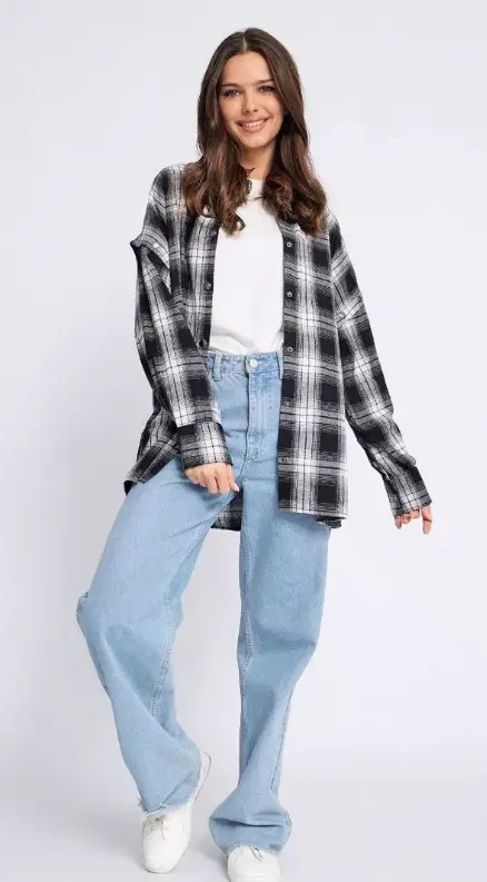 Рубашка женская оверсайз в клетку удлиненная трансформер (р-р 42-44)