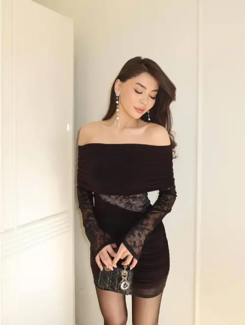 Платье мини кружевное р-р SS-MM