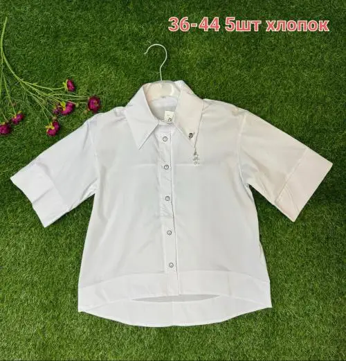 Блуза короткий рукав на девочку, с брошью ( р-р 36-44)