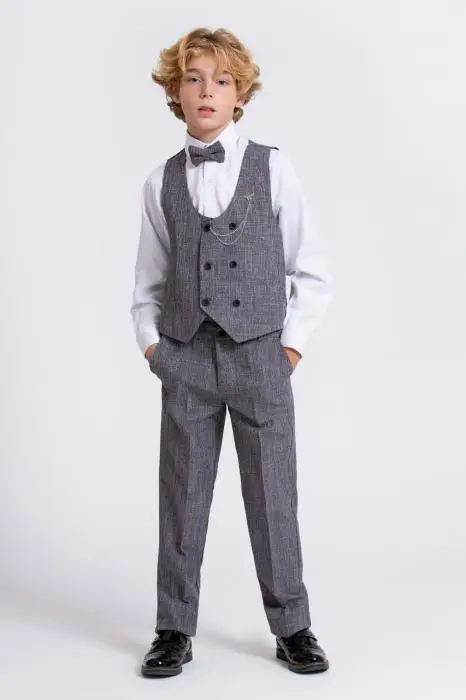 Костюм праздничный с жилетом для мальчика р-р 5-8 лет