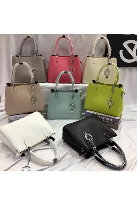 Сумка женская с брелком 29*22*12