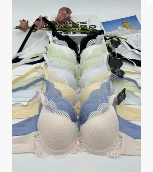 Бюстгальтер женский с кружевом (70А-80А)