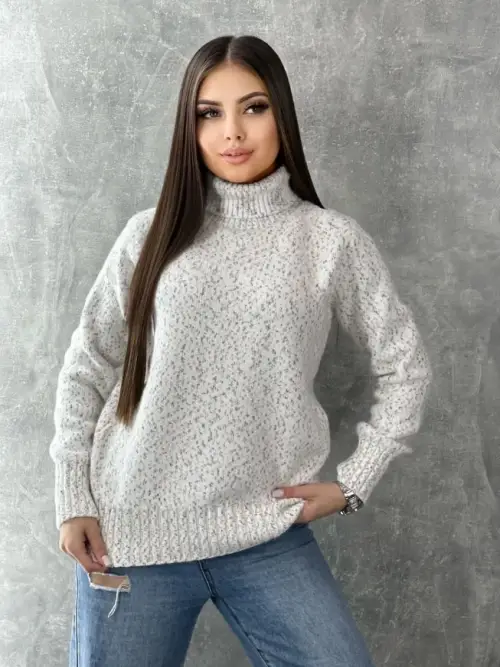 Свитер вязаный оверсайз с горлом 48-58