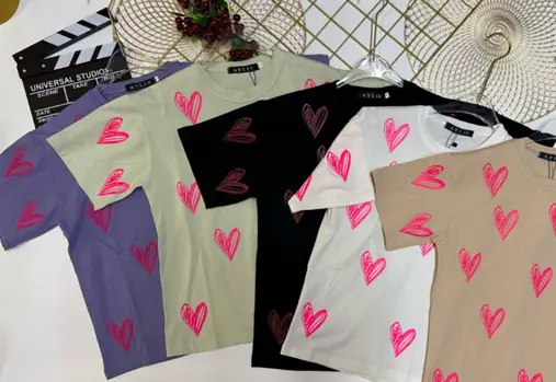 Детская футболка на девочку оверсайз с сердечками (р-р 36-44)