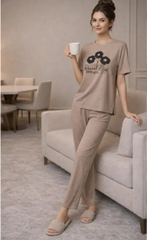 Комплект домашний: футболка и брюки (р-р 50-60)