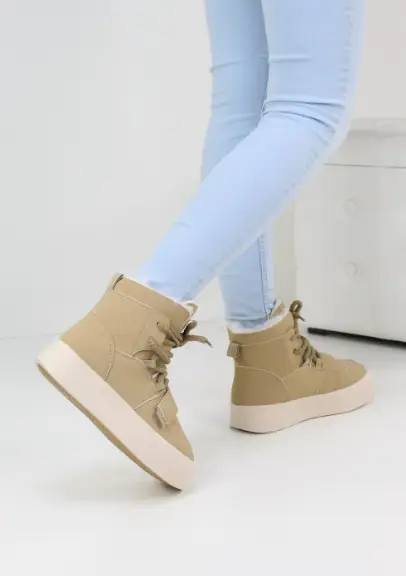 Женские ботинки зимние спорт на шерсти со шнуровкой (р-р 36-41)