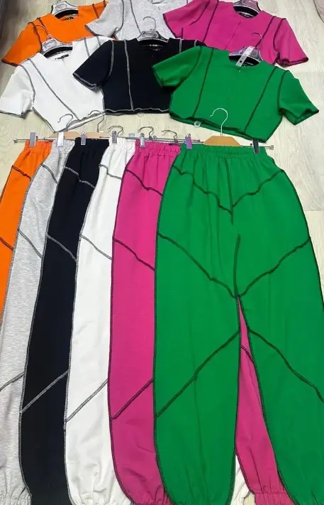 Костюм спортивный женский, трикотаж двунитка ( р-р 42-44)