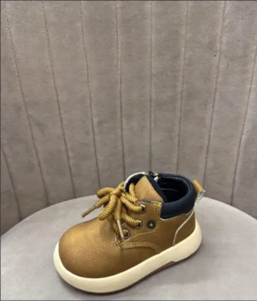 Ботинки для мальчика р-р 17-20