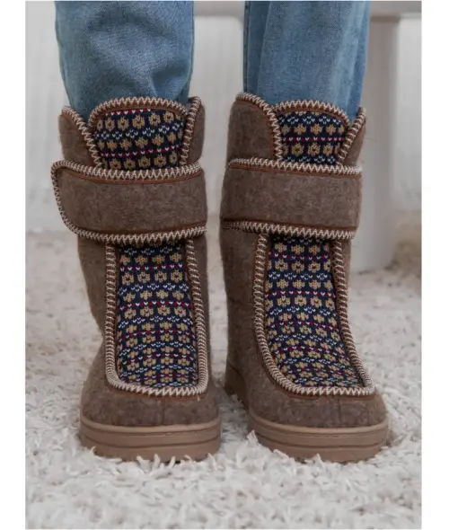 Валенки зимние утепленные бурки с подошвой р-р 37-42