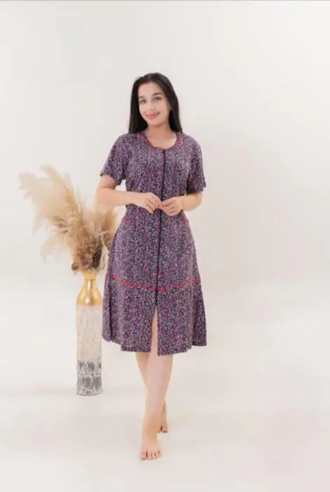 Халат женский на молнии (р-р 50-60)