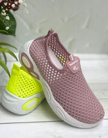 Кроссовки для девочки летние дышащие  (р-р 25-30)