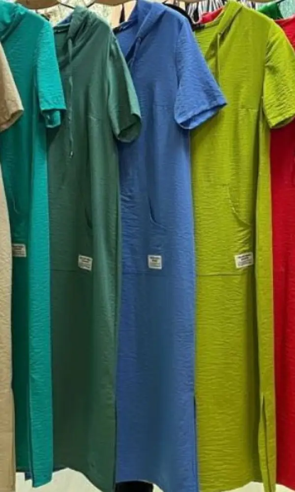 Платье летнее без рукавов с капюшоном ( р-р 50-56)