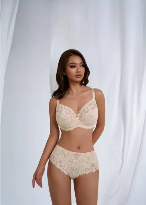 Кружевной бюстгальтер женский (р-р 80-100Е)