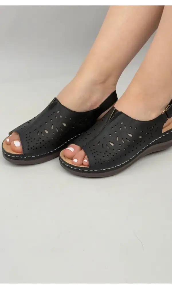 Босоножки с ремешком-липучкой женские (р-р 36-42)