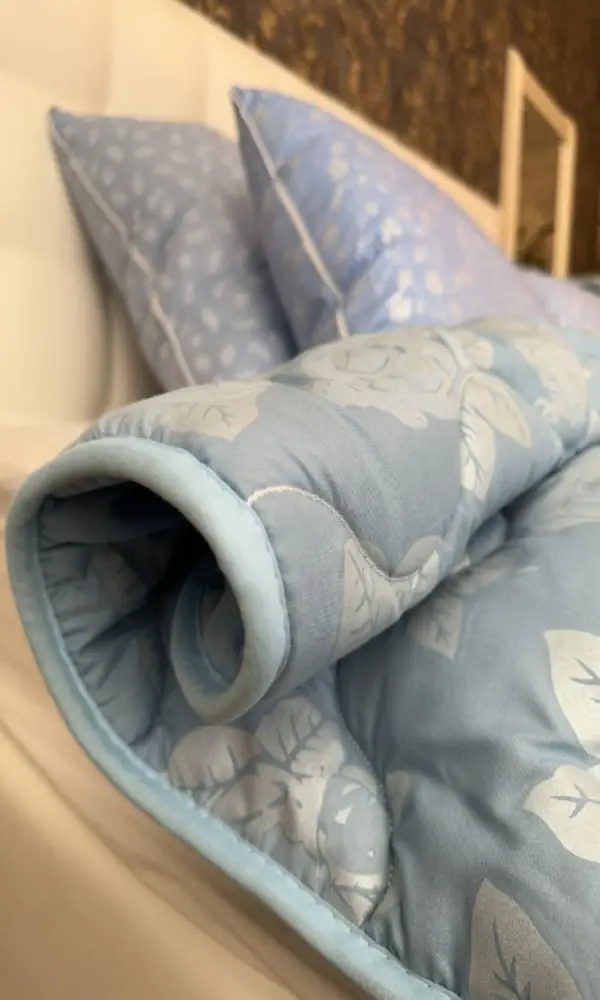 Одеяло " Лебяжий пух", облегчённое 1,5-спальное (145х210)