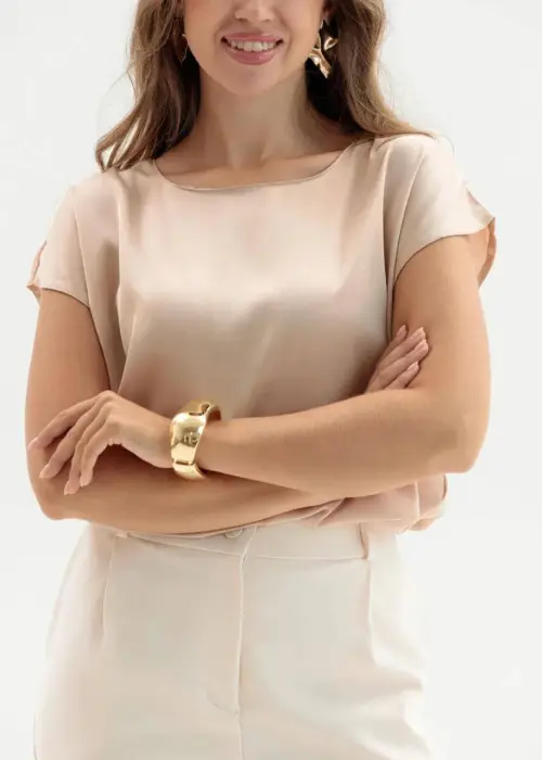 Блуза шелковая свободного кроя( р-р 50-56)