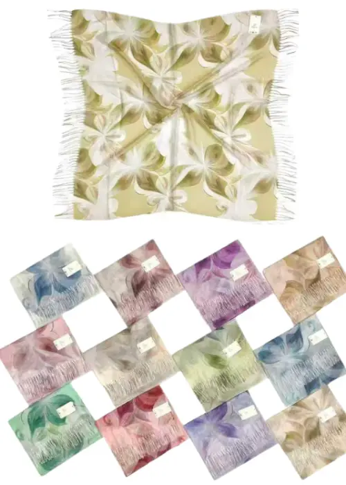 Шарф квадратный с бахромой 100*100