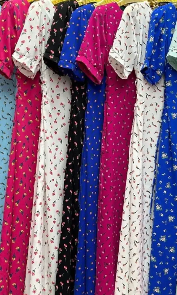 Платье летнее с коротким рукавом ( р-р 42-48)