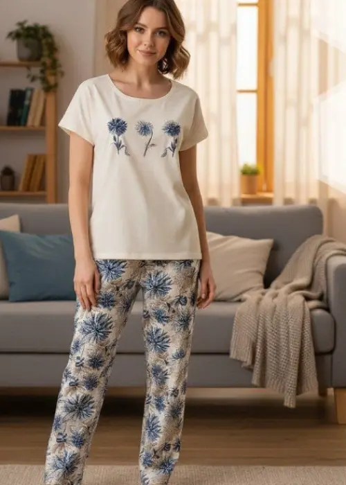 Комплект домашний женский- футболка брюки р-р  44-54