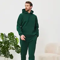 Спортивные костюмы