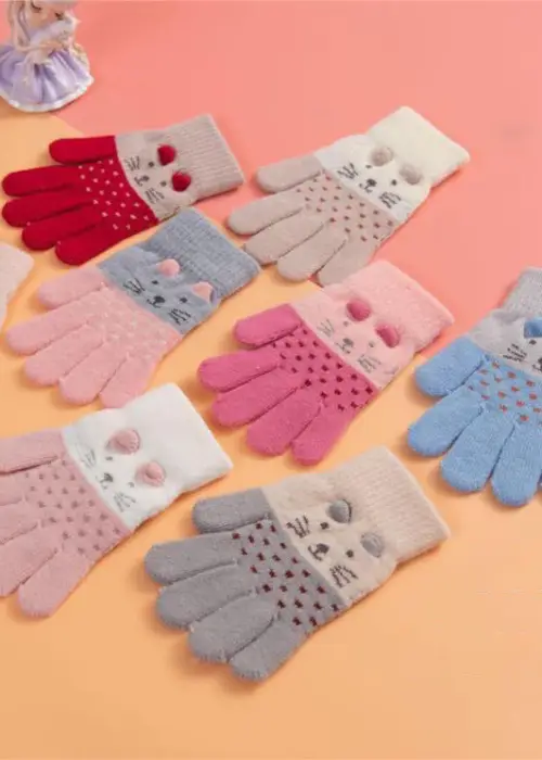Перчатки для девочки с принтом 4-6 лет