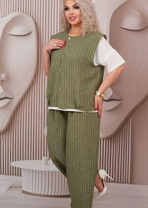 Костюм тройка женский (р-р 48-54)