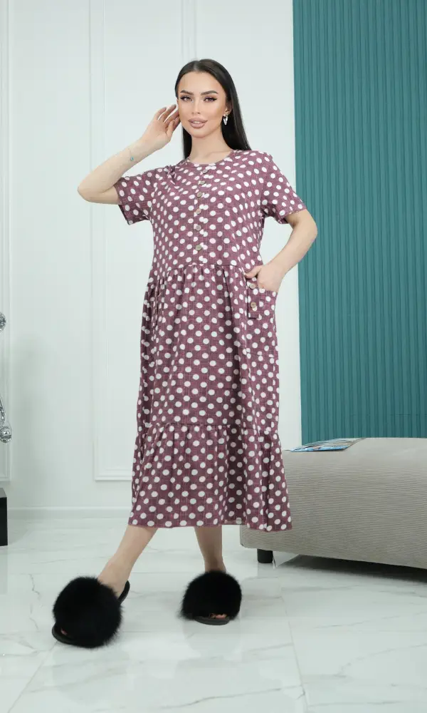 Платье в горох с карманами , длина миди ( р-р 50-60)