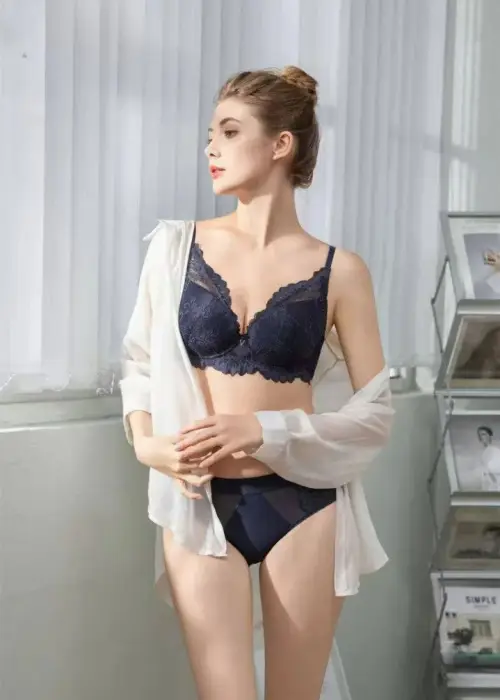 Комплект белья кружевной женский (р-р  75В-85В)