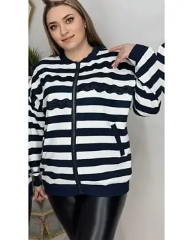 Толстовка женская трикотажная на молнии со стразами (р-р 50-56)