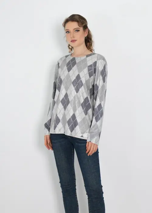 Свитер женский р-р 48-54