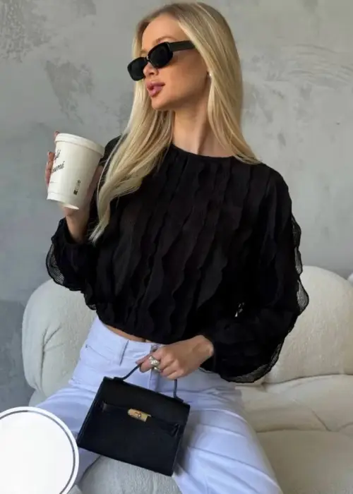 Блузка нарядная с воланами женская (р-р 42-46)