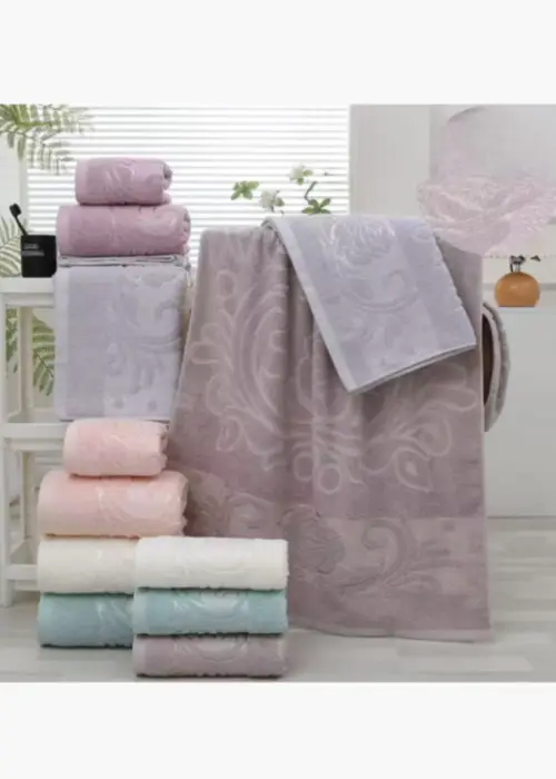 Полотенце банное с узорами махровое (70*140)