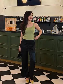 Брюки атласные женские с баской (р-р 42-44)