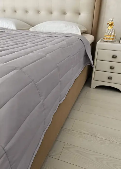 Одеяло всесезонное с синтепоном 200*210