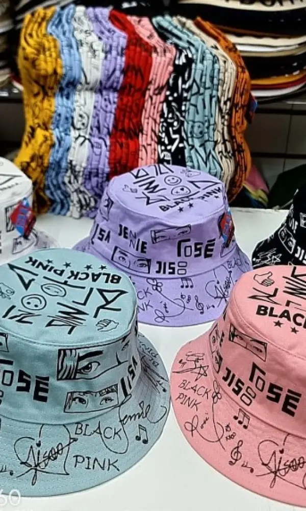 Женская панама с надписями ( р-р 55-56)