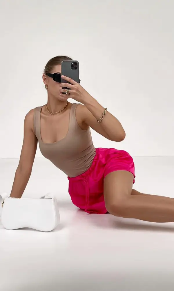 Майка-топ женская в рубчик ( р-р 42,44)