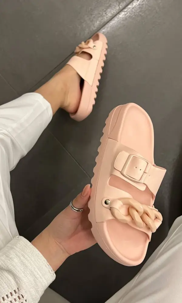 Сланцы женские легкие с цепью ( р-р 36-41)