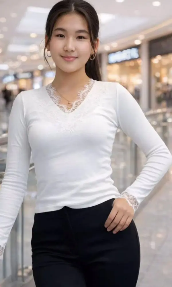 Лонгслив с кружевом для девочки-подростка р-р 36-44