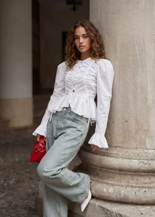 Рубашка женская приталенная со сборками (р-р 42-44)