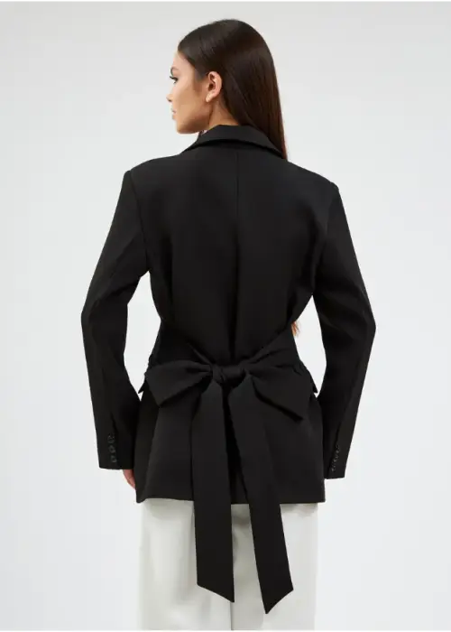 Пиджак с бантом на поясе женский р-р 42-44