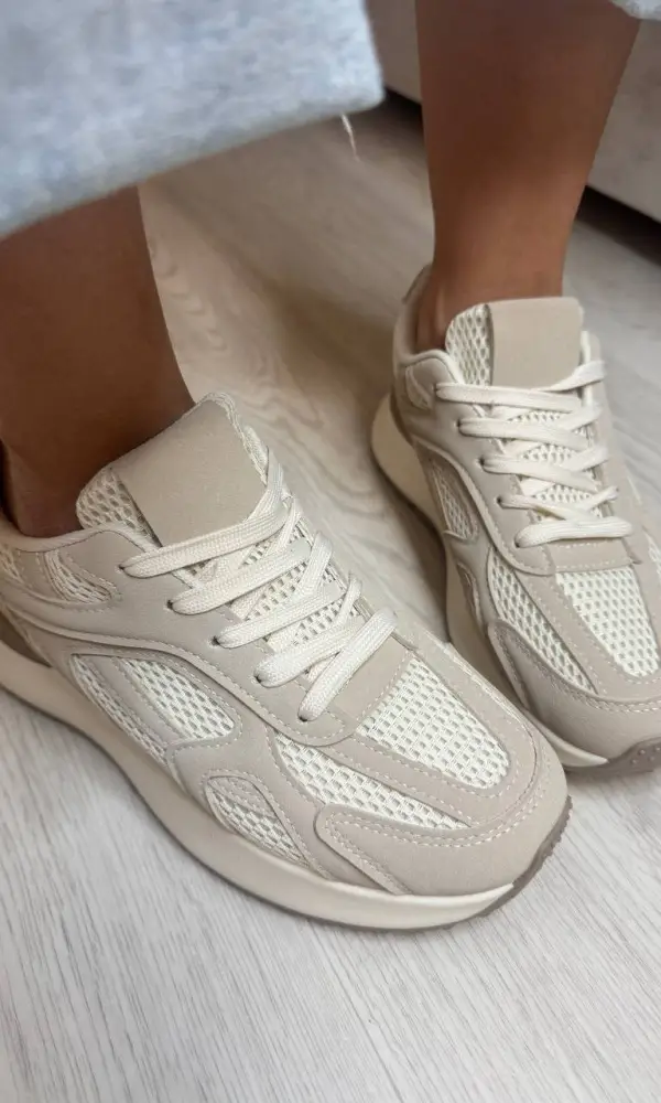 Кроссовки женские р-р 36-41