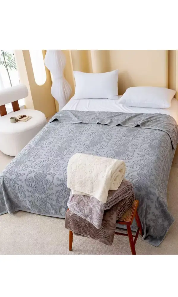 Покрывало- плед махровое р-р 150*220