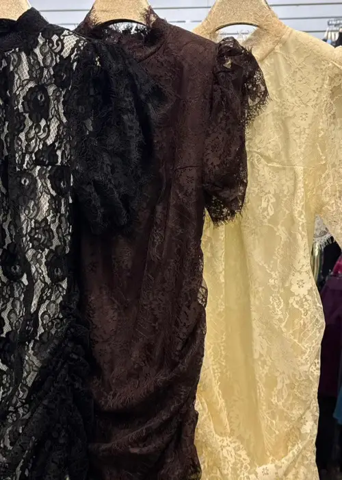 Платье нарядное кружевное женское р-р 42-44