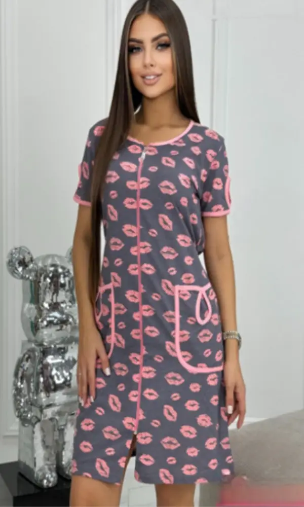 Халат женский на молнии р-р 44-54