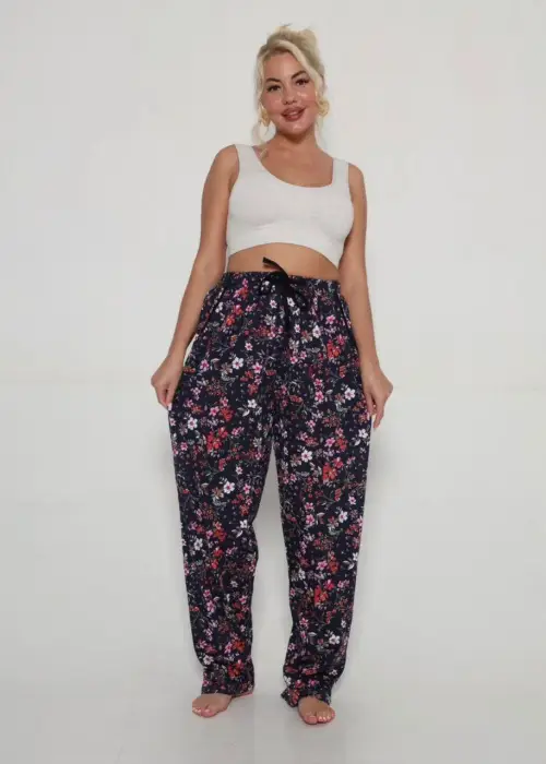 Брюки домашние на резинке женские р-р 58-66